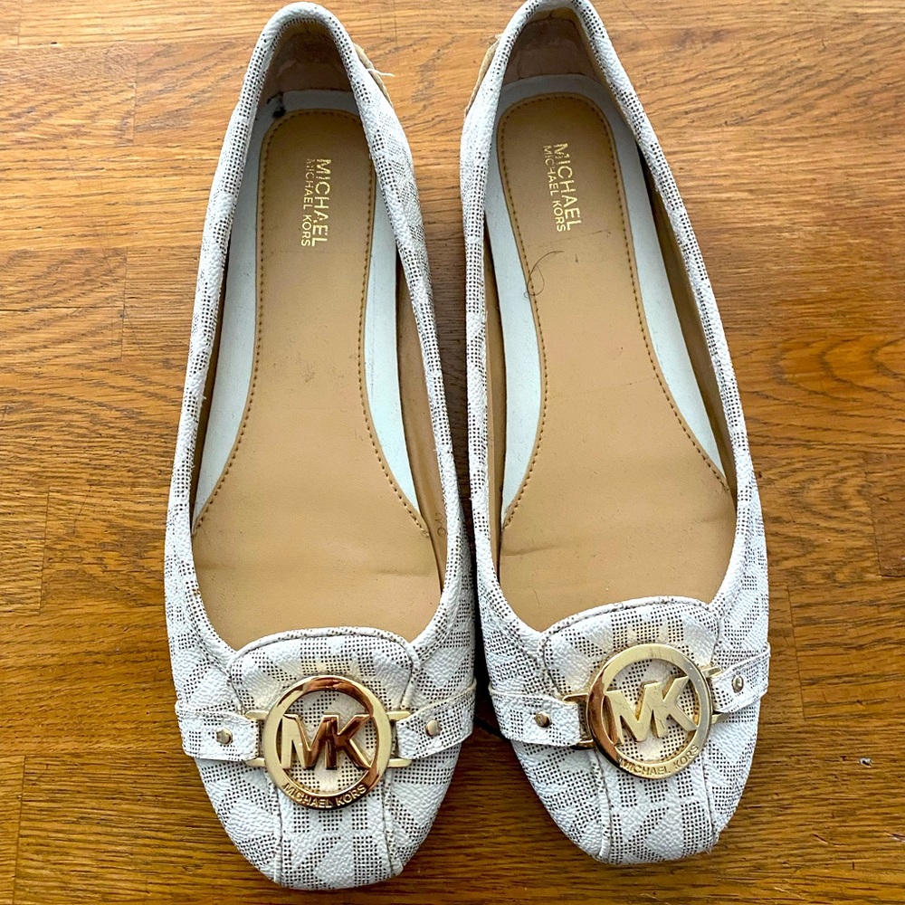 Brand new size 10 never worn Michael Kors shoes